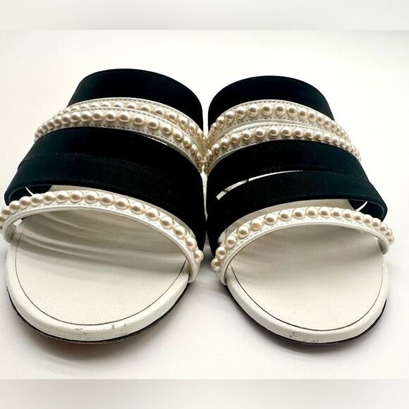 Chanel CC Logo Grosgrain Leather Pearl Straps Mules Sandals White/Black EU 38.5 - Picture 4 of 11